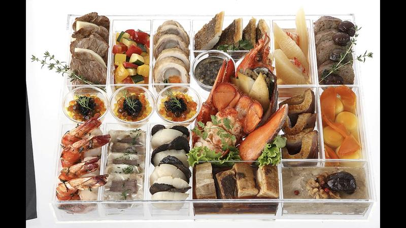 重箱に詰められたおせち料理